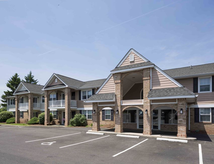 Dogwood Gardens Apartment Homes, 2920 Hannah Ave, East Norriton, PA